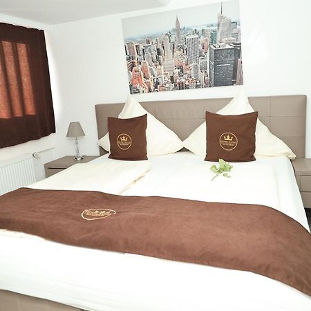 Hotel Royal บาดซัลซูเฟลน ภายนอก รูปภาพ