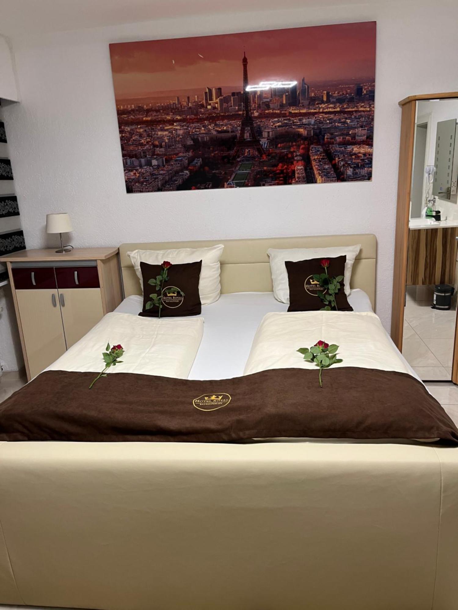 Hotel Royal บาดซัลซูเฟลน ภายนอก รูปภาพ